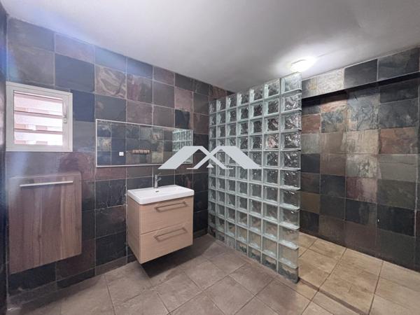 APPARTEMENT T4/5 RIVIERE SAINT LOUIS