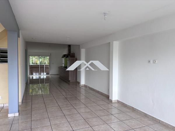 APPARTEMENT T4/5 RIVIERE SAINT LOUIS