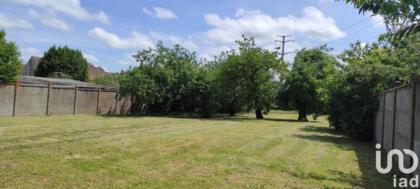 Terrain à vendre 1 050 m² Luisant