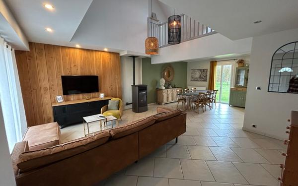 Maison à louer    3 pièces •  Mahéru