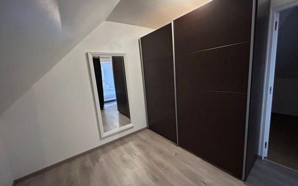 Maison à louer    3 pièces •  Mahéru