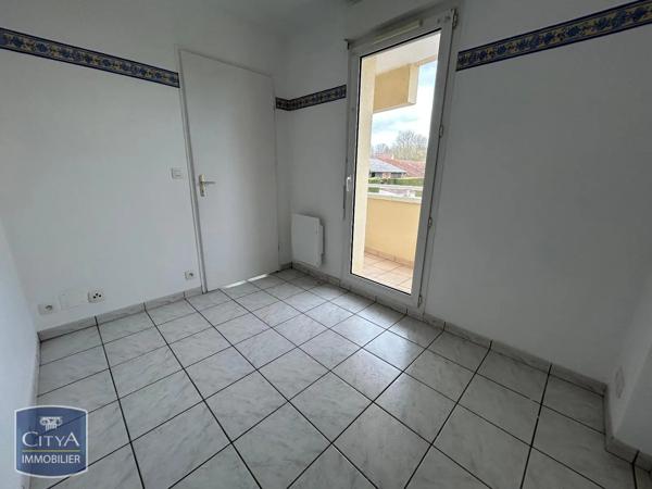 Appartement à louer 2 pièces 41m² Saint-Germain-lès-Arpajon (91180)