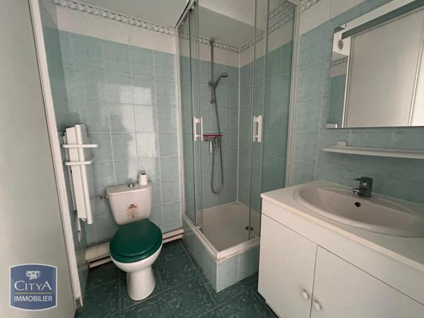 Appartement à louer 2 pièces 41m² Saint-Germain-lès-Arpajon (91180)