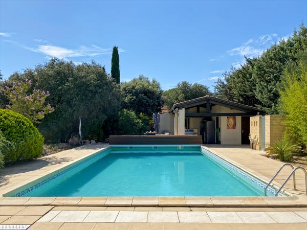 Uzès (30700) Uzès : maison à vendre pour famille avec enfants