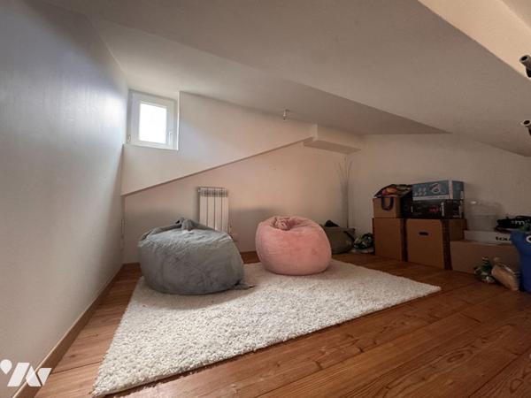 Appartement T2  bis avec mezzanine centre Figeac