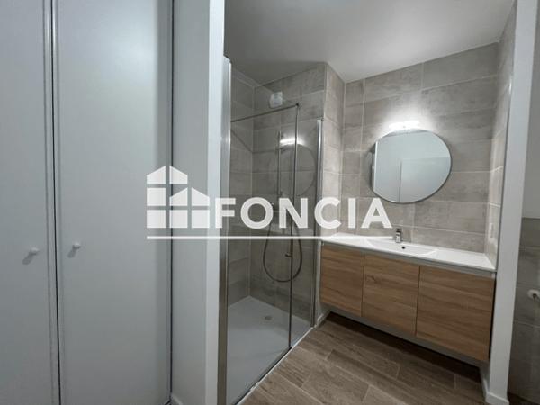 Location Appartement 3 pièces 65.49 m² - Laval 53000