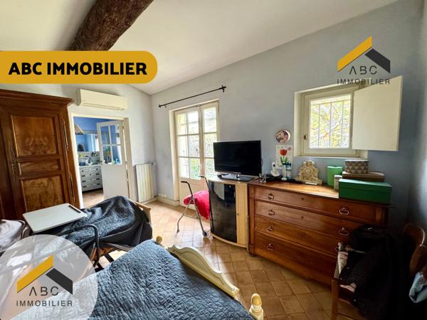 Orange (84100) Magnifique Maison avec jardin en plein centre-ville