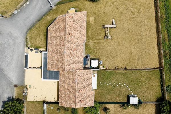 Vente                                                      Maison
                        
                     5 pièces                      150 m2                     à Penne-d'Agenais