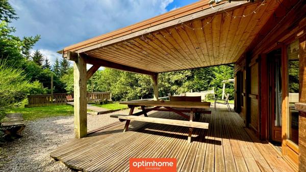 🌲 Domaine de charme – 2 chalets meublés avec étang privé, vue montagne 🌲 Terrain de 4000m2 environ