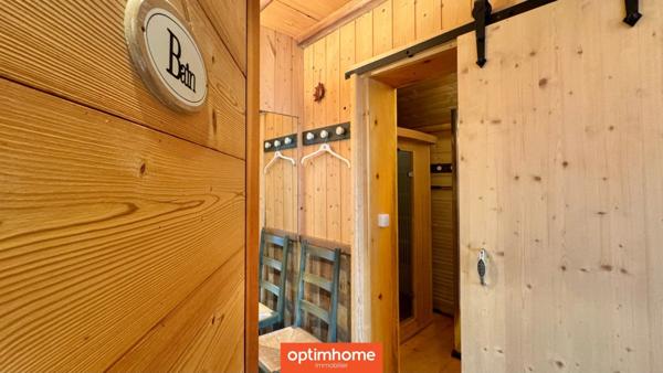 🌲 Domaine de charme – 2 chalets meublés avec étang privé, vue montagne 🌲 Terrain de 4000m2 environ