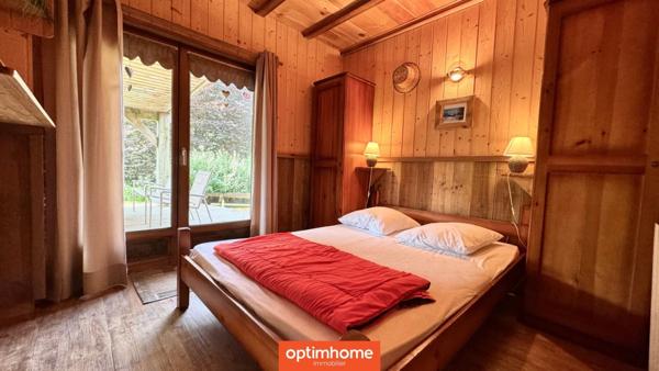 🌲 Domaine de charme – 2 chalets meublés avec étang privé, vue montagne 🌲 Terrain de 4000m2 environ