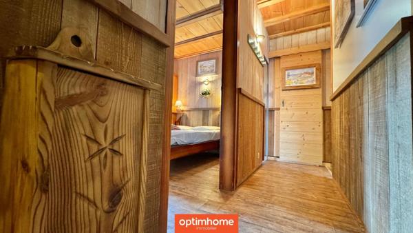 🌲 Domaine de charme – 2 chalets meublés avec étang privé, vue montagne 🌲 Terrain de 4000m2 environ