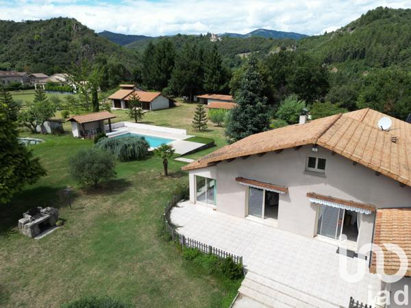 Maison à vendre 9 pièces 245 m² Pont-de-Labeaume