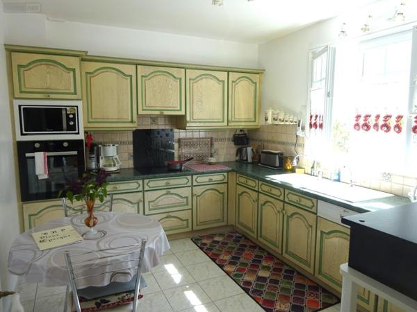 Pavillon à vendre à Nogent-le-Rotrou dans l'Eure-et-Loir (28400), ref : NOG 1035