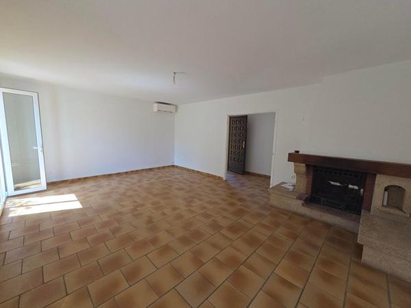 MAISON - GARAGE - CLIMATISATION - ABRI VOITURES