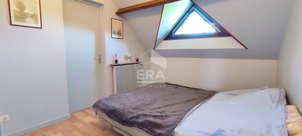 Maison située  à GOUX, 240 m² sur un terrain de plus de 11 000 m² entièrement clos.