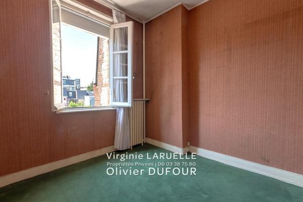 ROUEN CENTRE Maison 5 chambres, véranda, terrasse, cave et atelier au fond du jardin