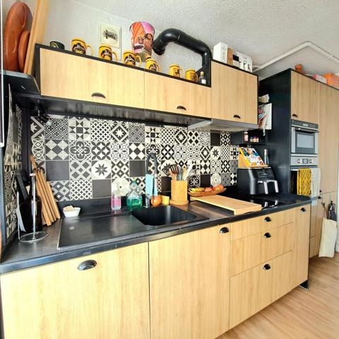 T4 avec terrasse et apeçu mer