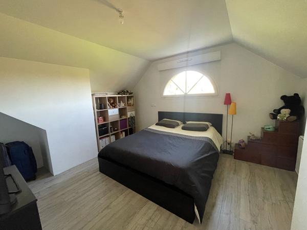 Maison Familiale de 171 m² - 7 Pièces, 4 Chambres avec Grand Jardin !