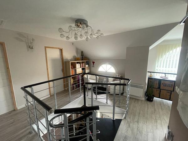 Maison Familiale de 171 m² - 7 Pièces, 4 Chambres avec Grand Jardin !