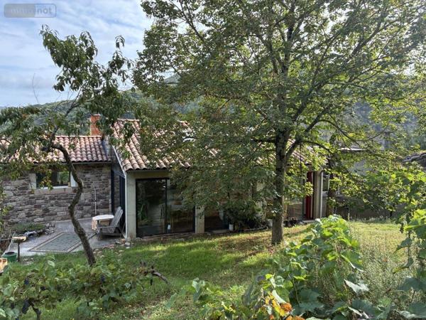Maison à vendre à Saint-Affrique dans l'Aveyron (12400), ref : 12051-5