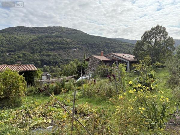 Maison à vendre à Saint-Affrique dans l'Aveyron (12400), ref : 12051-5