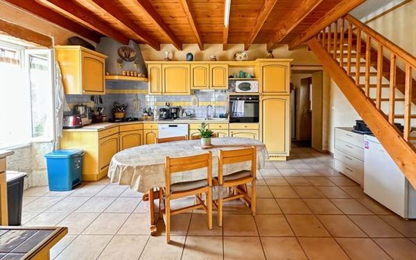 Maison à vendre    4 pièces •  Lectoure