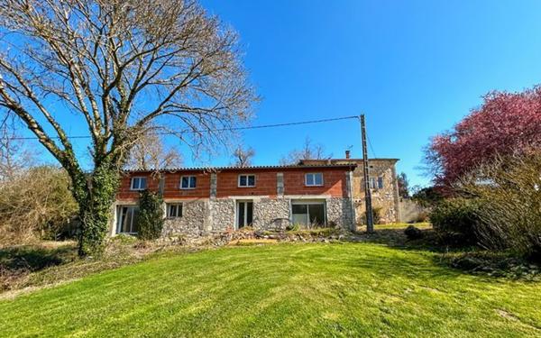 Maison à vendre    4 pièces •  Lectoure