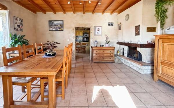 Maison à vendre    4 pièces •  Lectoure