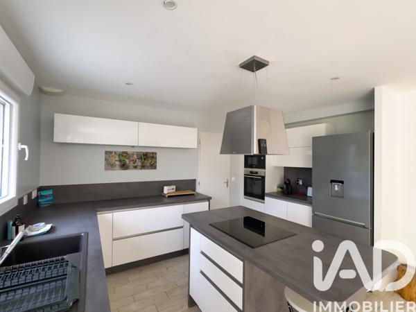Location maison 5 pièces 102 m² Guérard