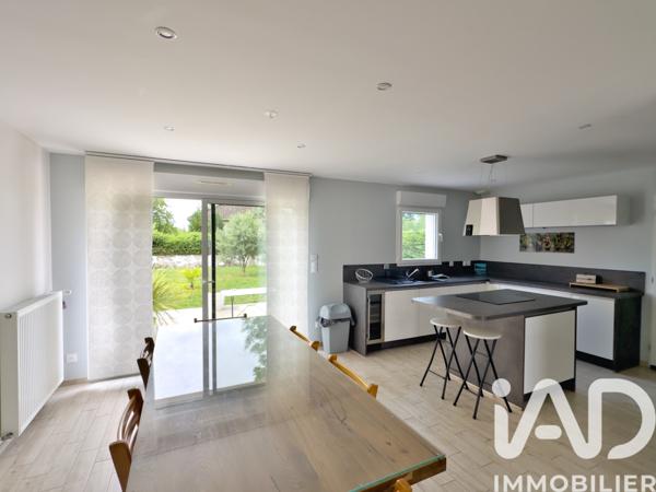 Location maison 5 pièces 102 m² Guérard