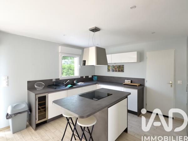 Location maison 5 pièces 102 m² Guérard