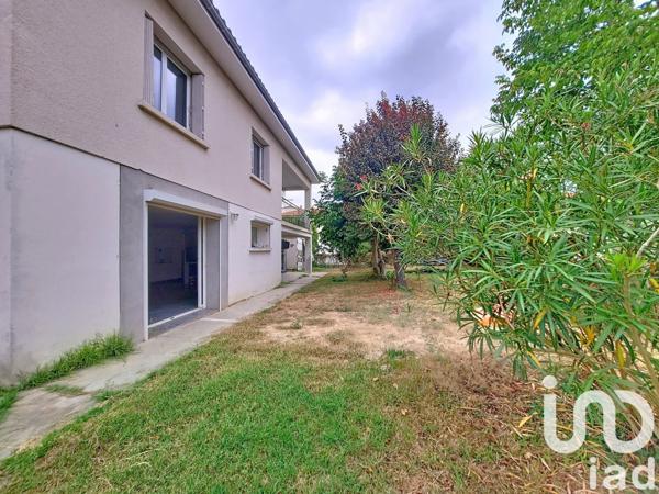 House for sale 6 rooms 133 m² Fleurance