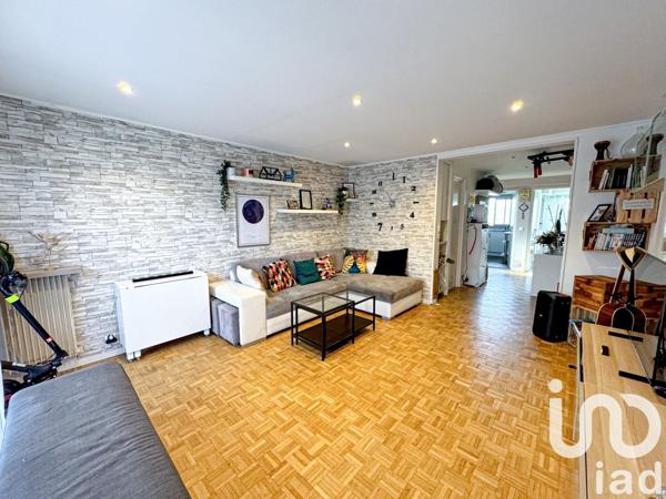Appartement 2 pièces de 52 m² à Créteil (94000)