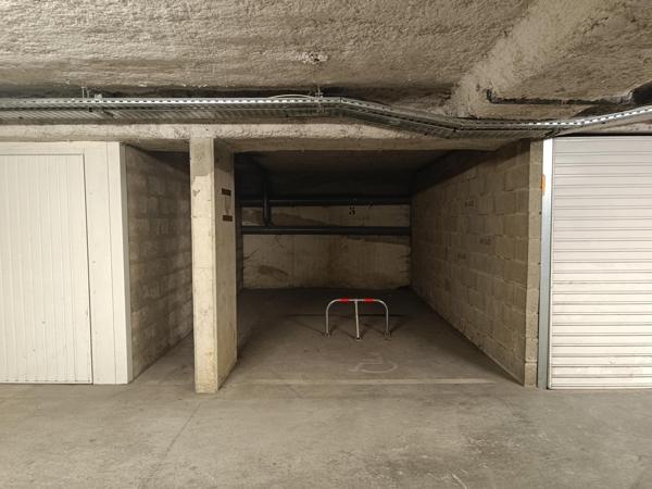 EN PLEIN CENTRE VILLE