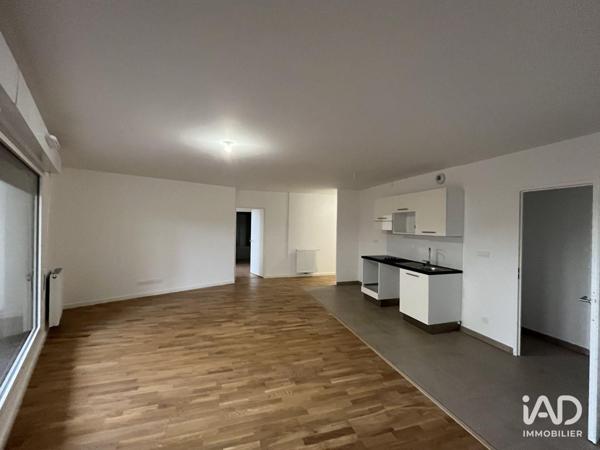 Location appartement 3 pièces 75 m² Igny