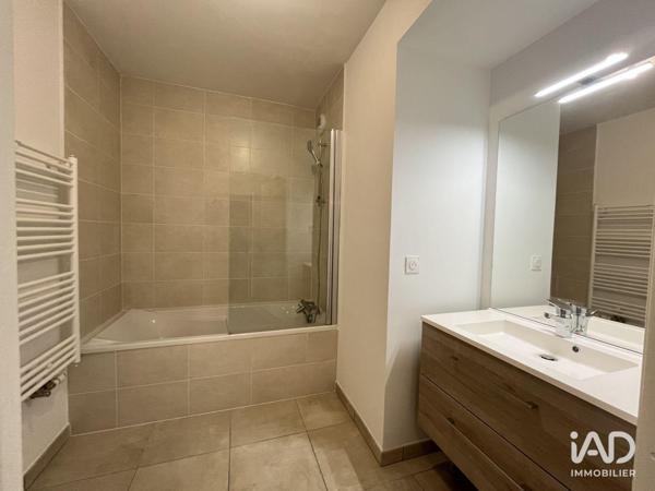 Location appartement 3 pièces 75 m² Igny