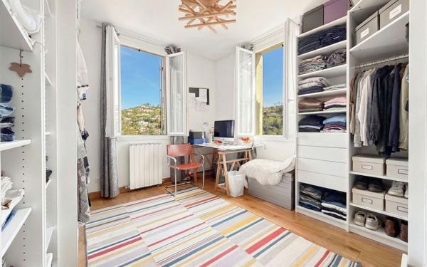 Maison à vendre    4 pièces • 102 m2 Nice