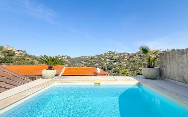 Maison à vendre    4 pièces • 102 m2 Nice