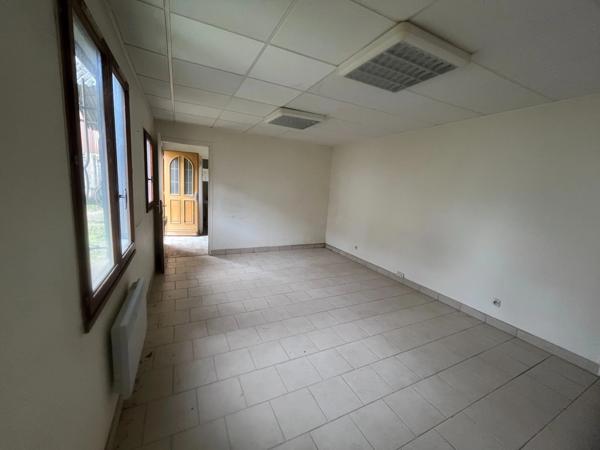 Propriété rare à rénover, IDEAL INVESTISSEUR ! L'Isle d'Espagnac