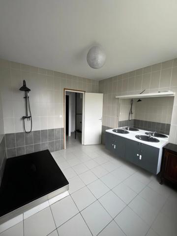 Propriété rare à rénover, IDEAL INVESTISSEUR ! L'Isle d'Espagnac