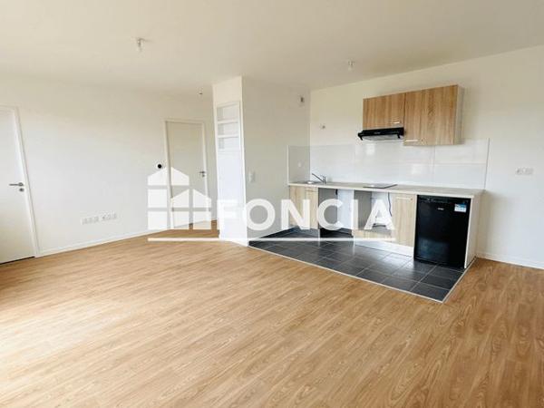 Location Appartement 2 pièces 45.21 m² - 71 ROUTE DE CORBEIL Sainte Genevieve Des Bois 91700