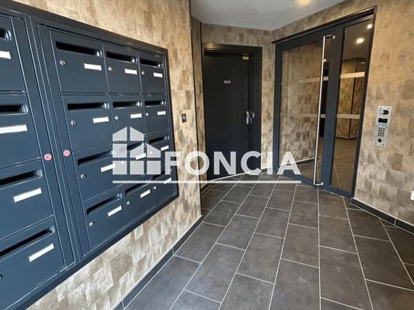 Location Appartement 2 pièces 45.21 m² - 71 ROUTE DE CORBEIL Sainte Genevieve Des Bois 91700