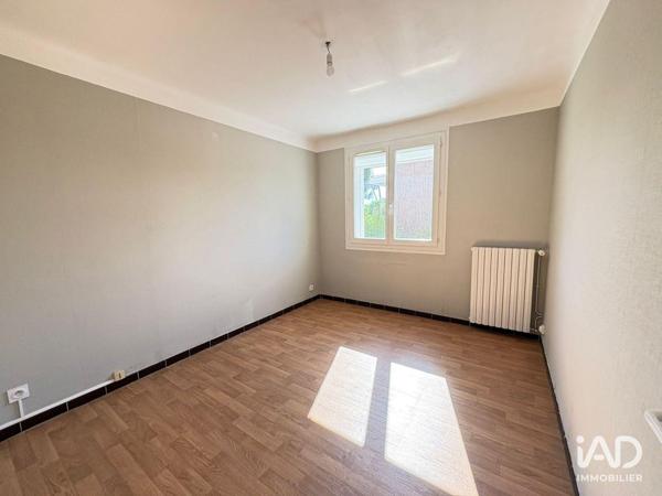 Location appartement 3 pièces 68 m² Saint-Raphaël