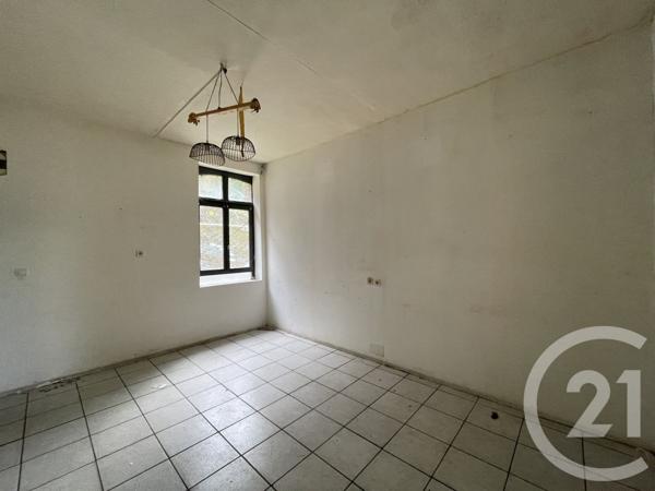 Maison à vendre  8 pièces - 160 m2 GUISE - 02