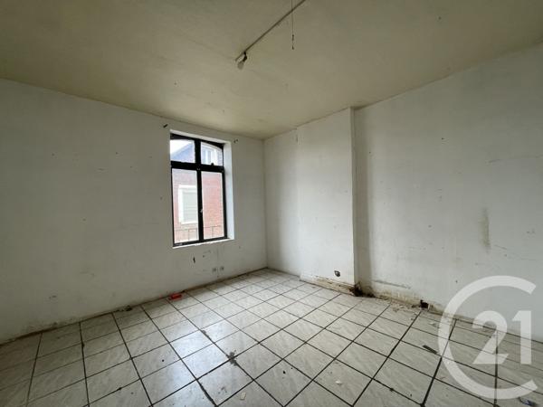 Maison à vendre  8 pièces - 160 m2 GUISE - 02