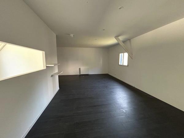 Vente Local commercial 1 pièces 80 m2 à Avrillé