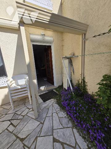 BELLE MAISON T4 AVEC JARDIN CLOS