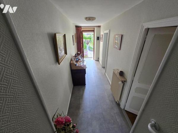 BELLE MAISON T4 AVEC JARDIN CLOS