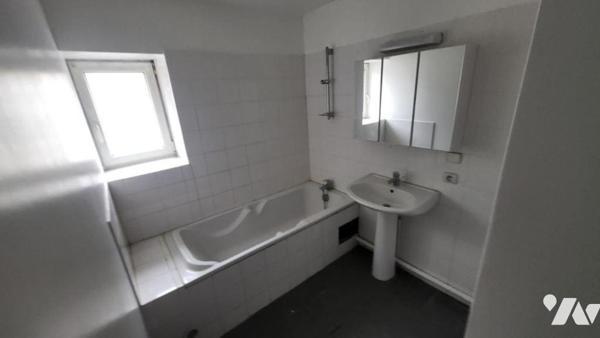 IMMEUBLE DE RAPPORT DE CARACTERE